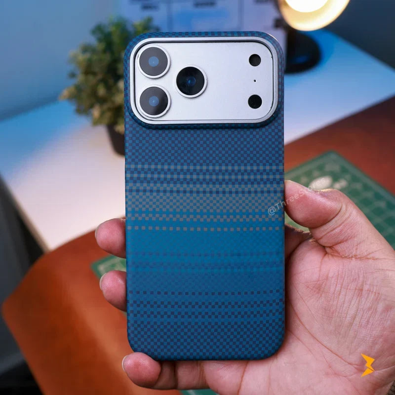 UltraSlim Carbon Fiber Protective