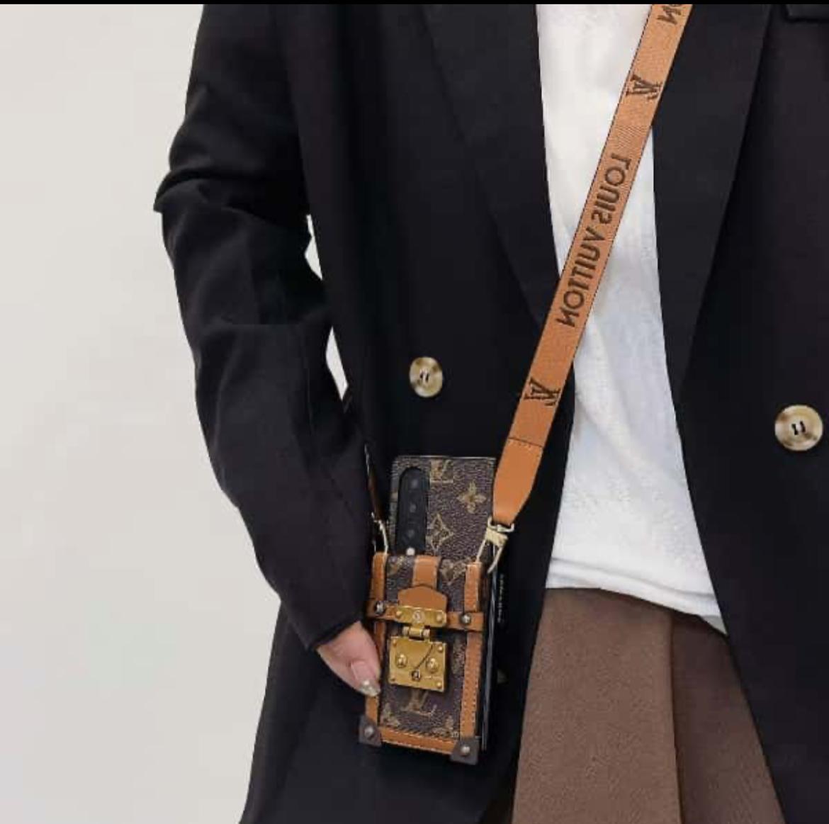 Luxury Crossbody Trunk Case