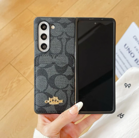 Chic Slim Wallet Cover