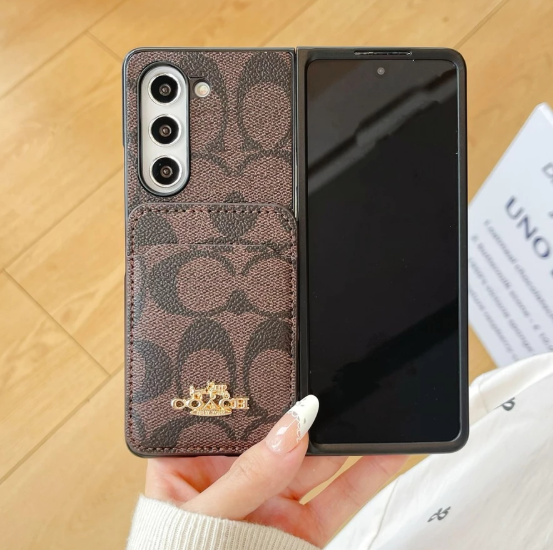 Chic Slim Wallet Cover