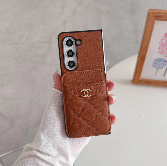 Elegant Pocket Design