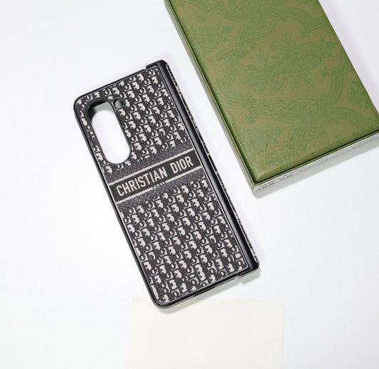 Elegant Fabric Pattern Case for Galaxy Z Fold – Haute Couture Style