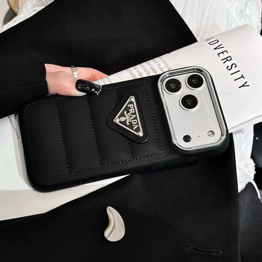 Elegant Quilted Wallet Case
